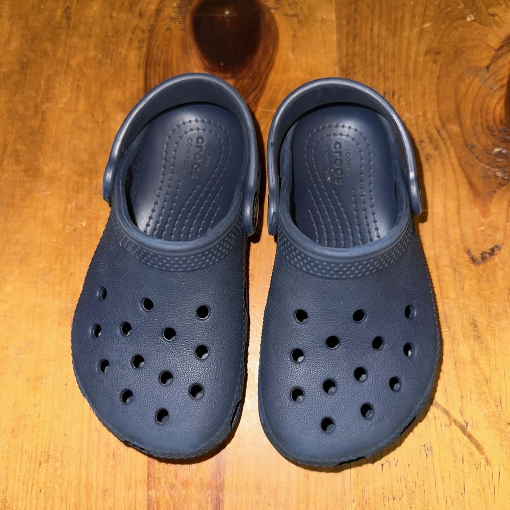 Crocs Classic Clogs Slip On Sandals Kids Toddlers Children's Size 8 Navy Blue